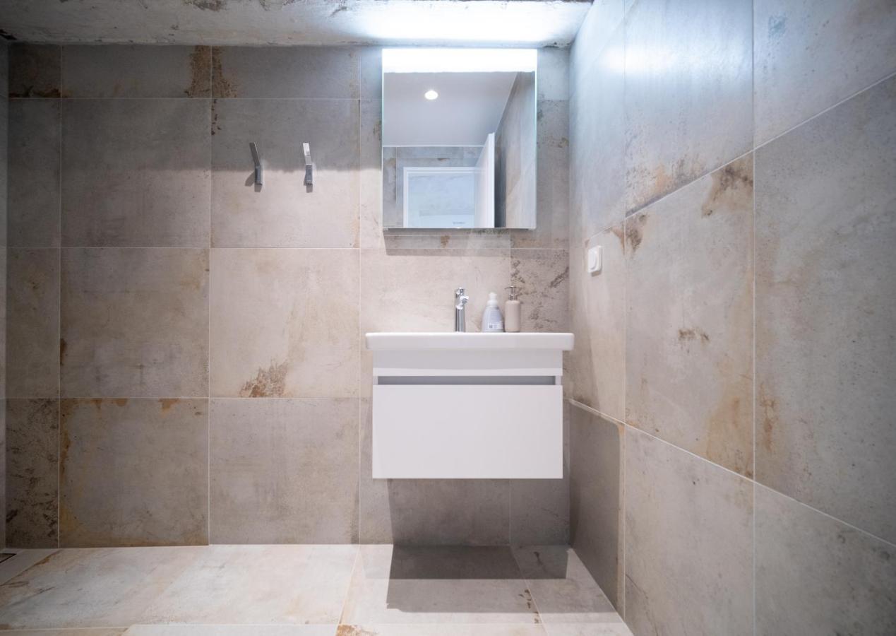 Baltic Accommodation - Urban Studio Apartment Reval Esterno foto